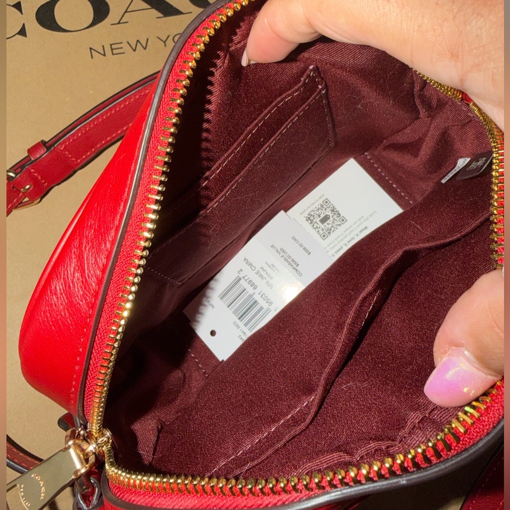 Coach MINI CAMERA BAG IN SIGNATURE LEATHER - Cherry NWT - Picture 14 of 16